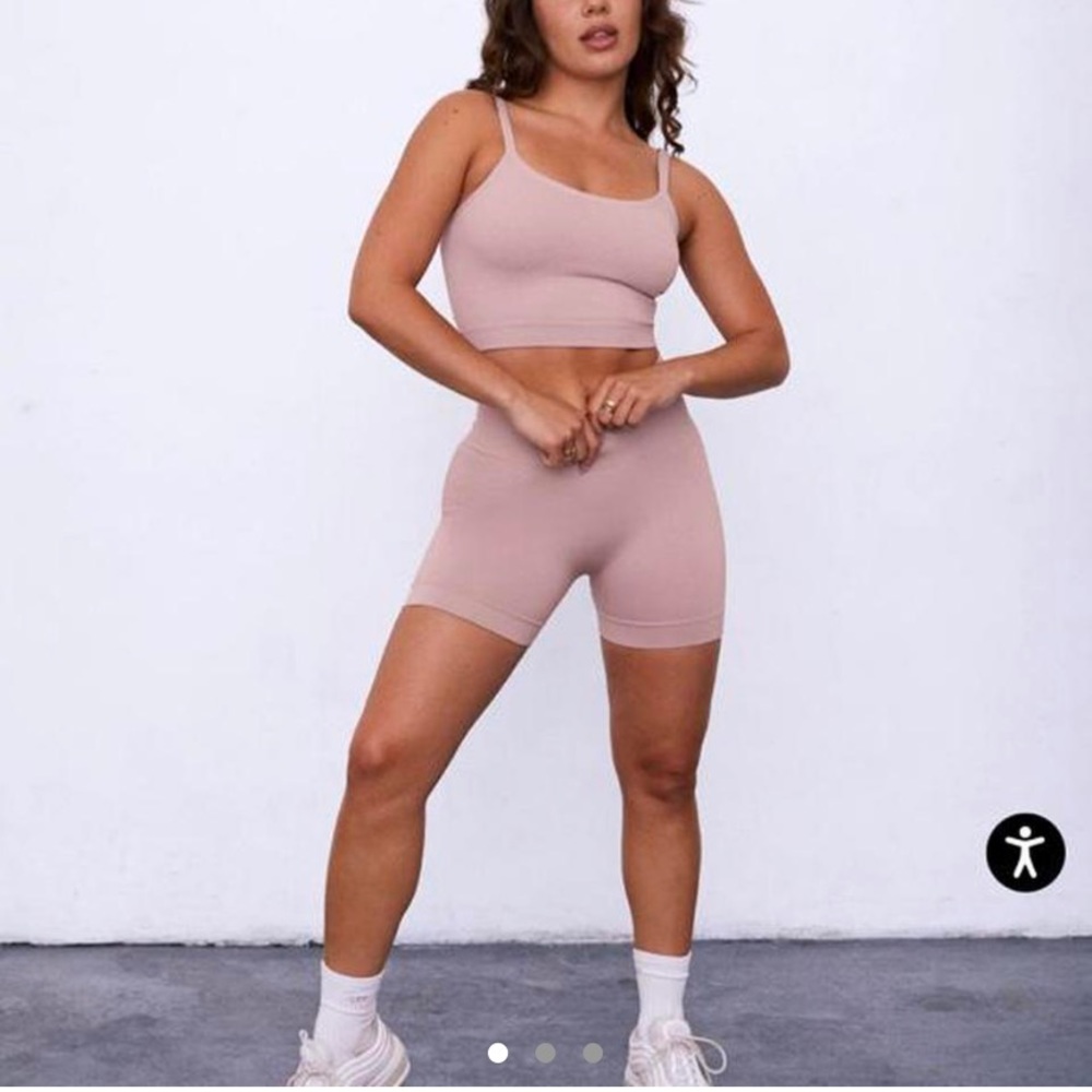 Set active top in color amythest